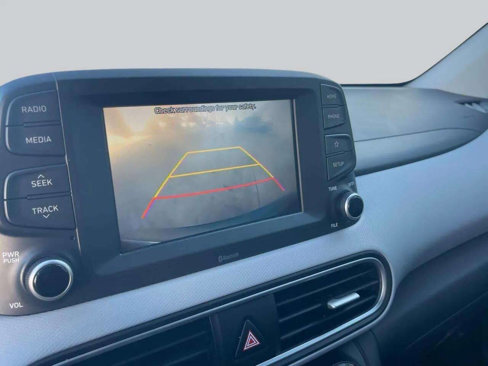 Used 2020 Hyundai Kona SE image 30