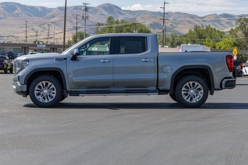New 2026 GMC Sierra 1500 Denali image 3