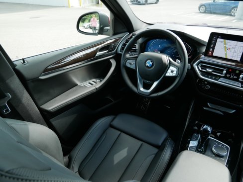 Certified 2022 BMW X4 xDrive30i w/ Premium Package 2 image 9