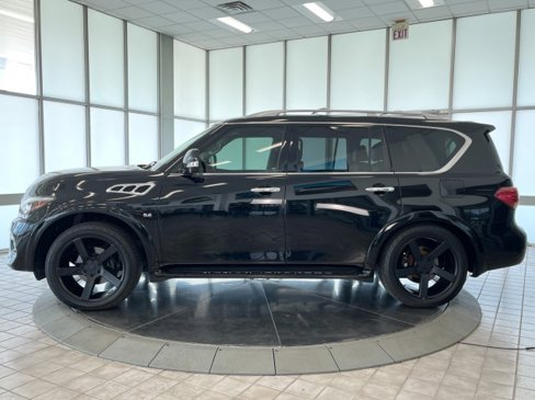 Used 2017 INFINITI QX80 Limited w/ Driver Assistance Package image 4