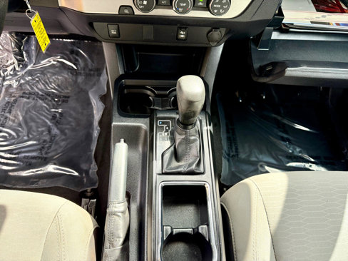 Used 2019 Toyota Tacoma SR w/ SR Convenience Package image 19