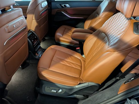 New 2026 BMW ALPINA XB7 image 12