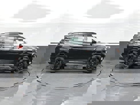 New 2025 Volkswagen Atlas Peak Edition SE image 8