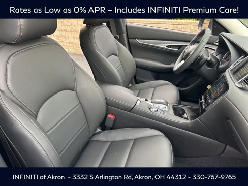 New 2025 INFINITI QX50 Pure image 35