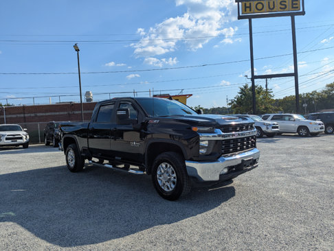 Used 2020 Chevrolet Silverado 2500 LT w/ Texas Edition image 3