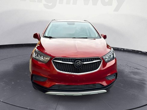 Used 2022 Buick Encore Preferred w/ Safety Package image 8