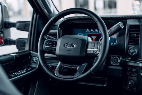 New 2025 Ford F250 Lariat w/ Lariat Ultimate Package image 38