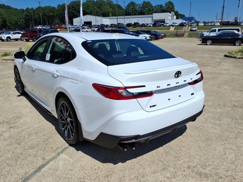 New 2025 Toyota Camry SE image 3