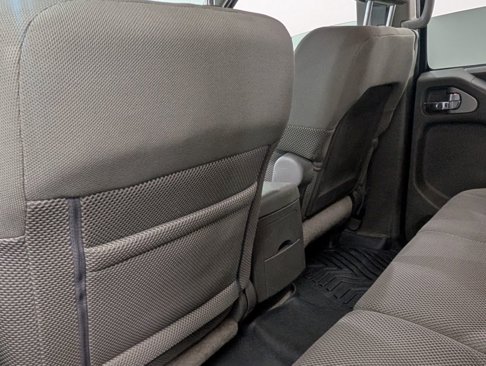 Used 2014 Nissan Frontier SV w/ SV Value Truck Package image 24