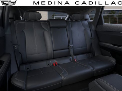 New 2025 Cadillac Optiq Luxury 1 image 18
