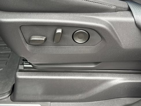 New 2026 GMC Sierra 1500 SLT w/ SLT Premium Plus Package image 19