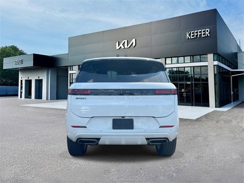 Used 2025 Land Rover Range Rover Sport Dynamic SE image 7