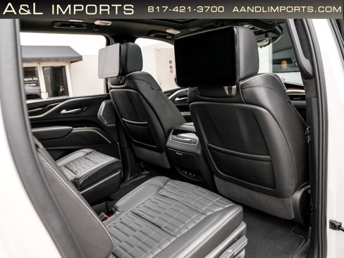 Used 2023 Cadillac Escalade ESV Sport Platinum w/ LPO, ONYX Package image 60
