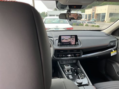 New 2026 Nissan Rogue SV image 8