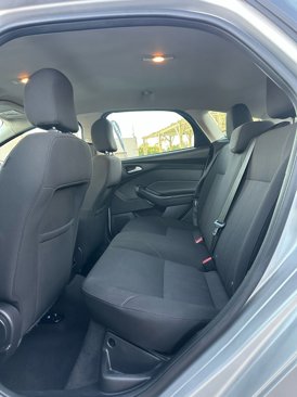 Used 2015 Ford Focus SE image 10