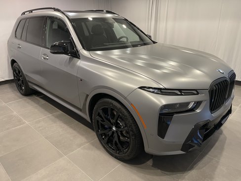 New 2026 BMW X7 M60i image 3