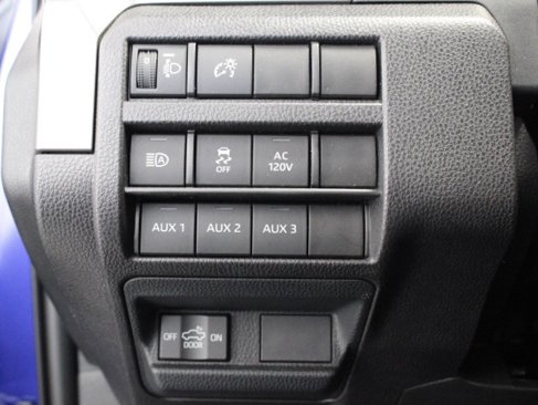 Used 2024 Toyota Tacoma TRD Sport image 13