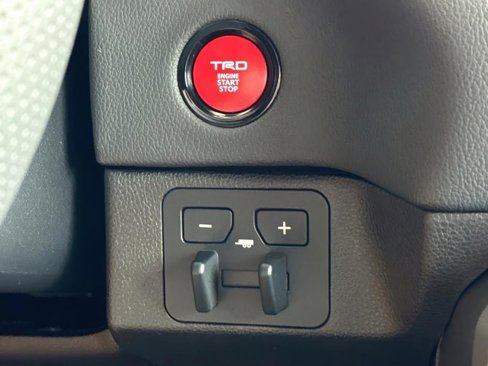 New 2025 Toyota Tundra Limited image 13