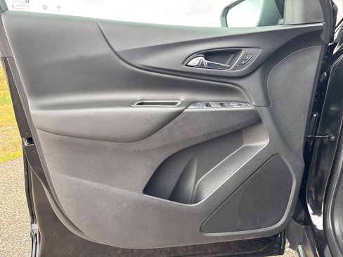 Used 2019 Chevrolet Equinox LT image 11