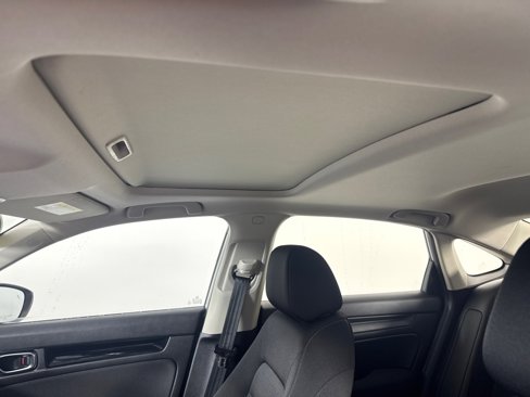 Used 2022 Honda Civic EX image 13