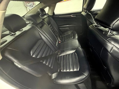 Used 2019 Ford Fusion SEL image 8