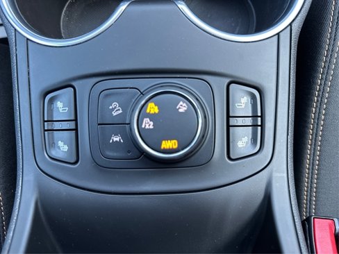 Used 2021 GMC Terrain SLE w/ Driver Convenience Package image 38