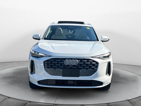 New 2025 Audi Q5 Prestige image 2