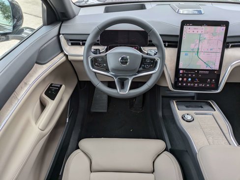 New 2025 Volvo EX90 Ultra image 15