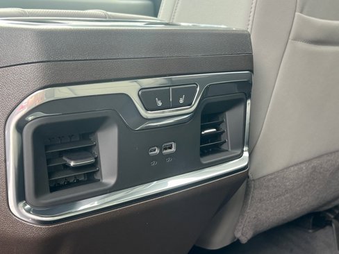 New 2026 Chevrolet Silverado 3500 LTZ w/ LTZ Premium Package image 15