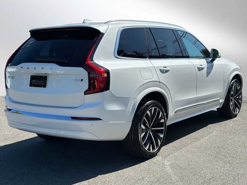 New 2026 Volvo XC90 B6 Plus w/ Protection Package Premier image 3