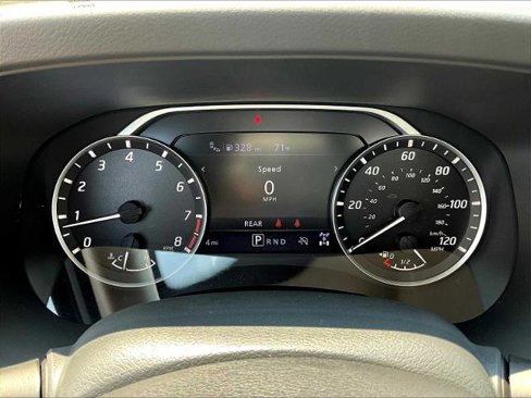 Certified 2025 Nissan Frontier SV image 24