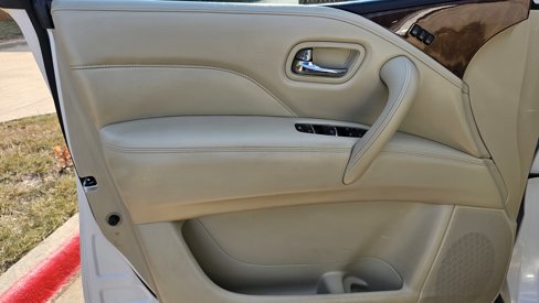 Used 2019 INFINITI QX80 Luxe image 30