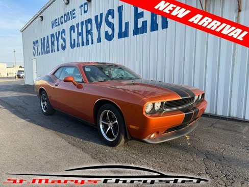 Used 2011 Dodge Challenger image 1