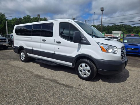 Used 2018 Ford Transit 350 XLT image 2