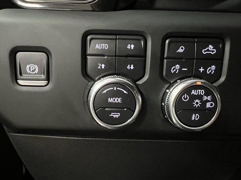 Used 2024 GMC Sierra 1500 AT4X image 35