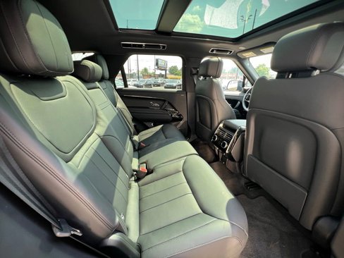 Used 2024 Land Rover Range Rover Sport Dynamic SE image 25