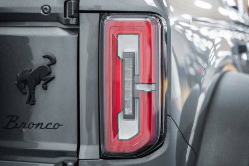 Used 2021 Ford Bronco Badlands image 19