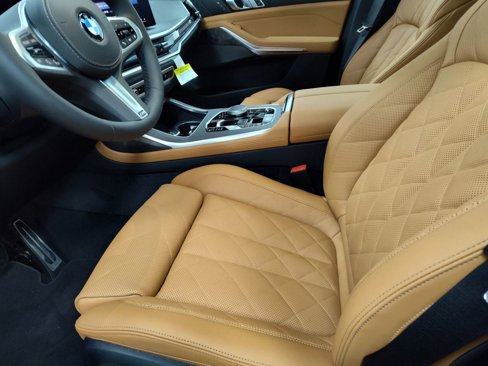 New 2026 BMW X7 xDrive40i w/ M Sport Package image 4