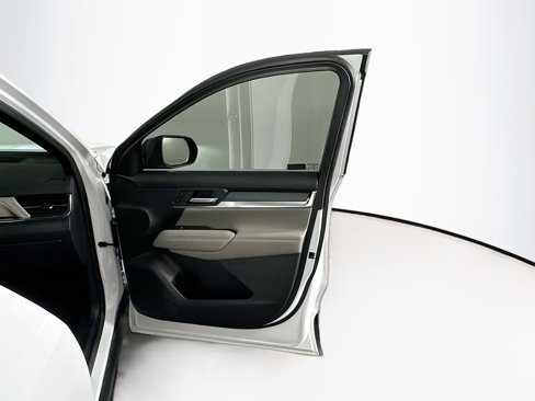 Used 2025 GMC Terrain Elevation image 32