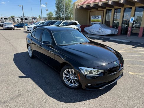 Used 2017 BMW 320i Sedan image 2
