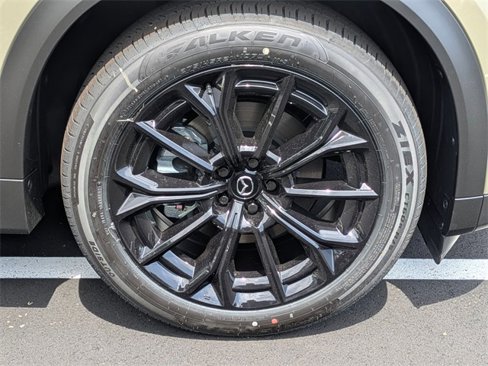 New 2025 MAZDA CX-70 3.3 Turbo w/ Premium Plus Pkg image 9