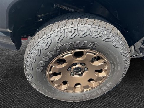 New 2025 Toyota Tacoma Trailhunter image 3