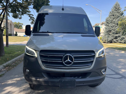 Used 2020 Mercedes-Benz Sprinter 3500 w/ Premium Plus Package image 2