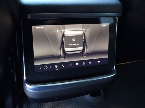Used 2023 Tesla Model S image 14