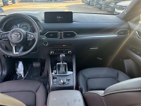 New 2025 MAZDA CX-5 Signature image 18