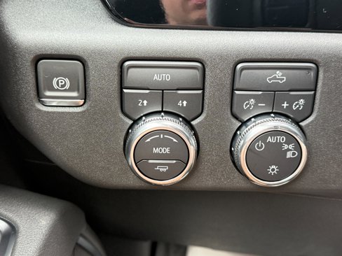 New 2026 GMC Sierra 1500 SLE w/ Preferred Package image 28