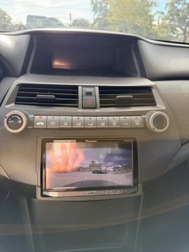 Used 2010 Honda Accord LX-S image 7