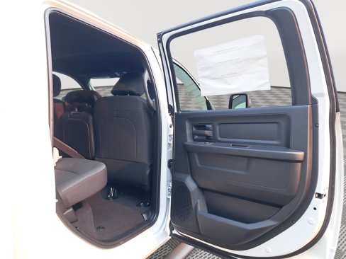 New 2026 RAM 2500 Tradesman image 15