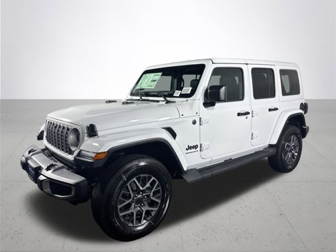 New 2025 Jeep Wrangler Sahara image 2
