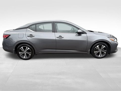 Used 2022 Nissan Sentra SV image 5